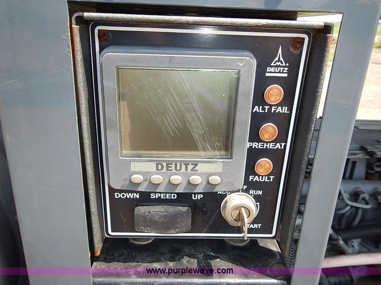 image for item AZ9936 Deutz diesel powered engine