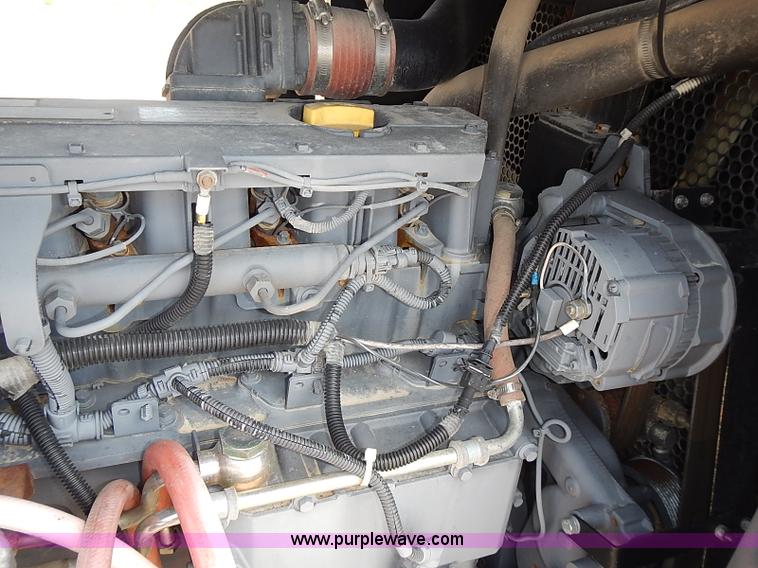 image for item AZ9936 Deutz diesel powered engine