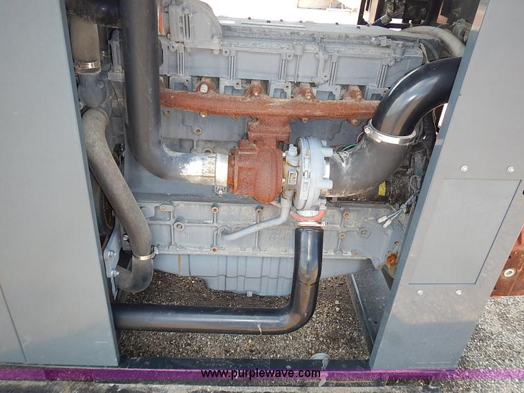 image for item AZ9936 Deutz diesel powered engine