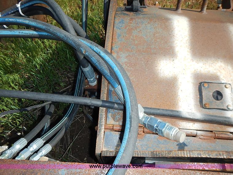 image for item AZ9939 Bobcat Fast Cut 24" hydraulic planer