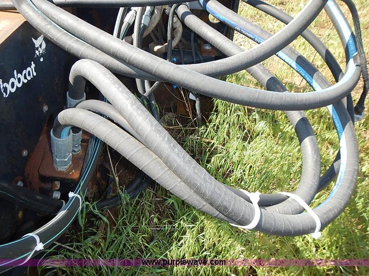 image for item AZ9939 Bobcat Fast Cut 24" hydraulic planer