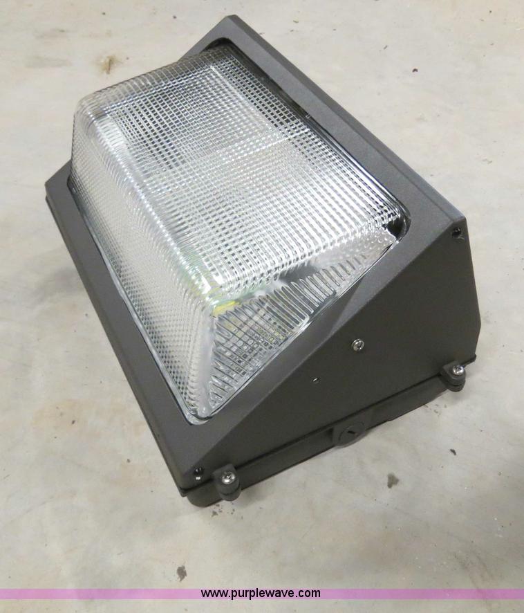 image for item B4919 Assorted outdoor light fixtures, ballast kits, and other parts