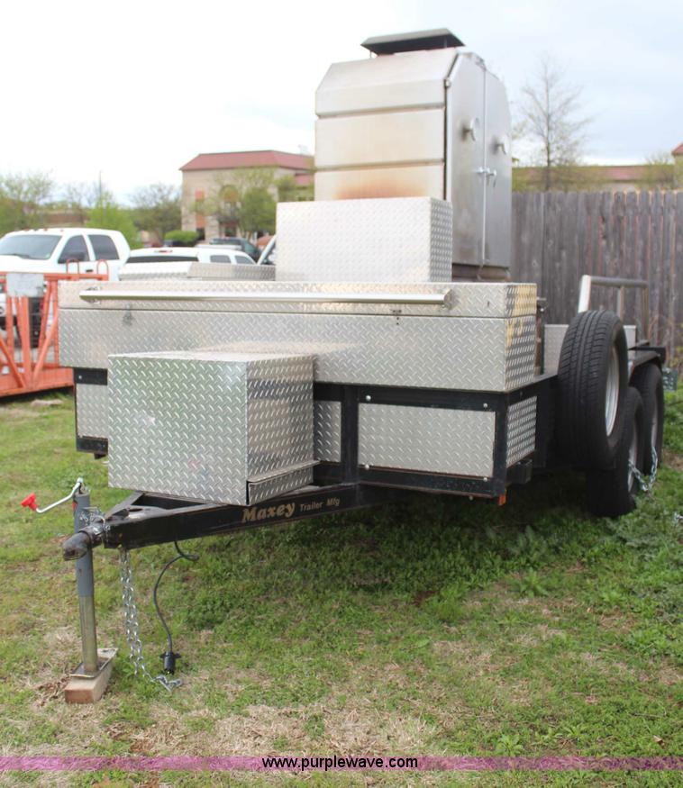 image for item D1012 2006 Maxey double axle smoker trailer