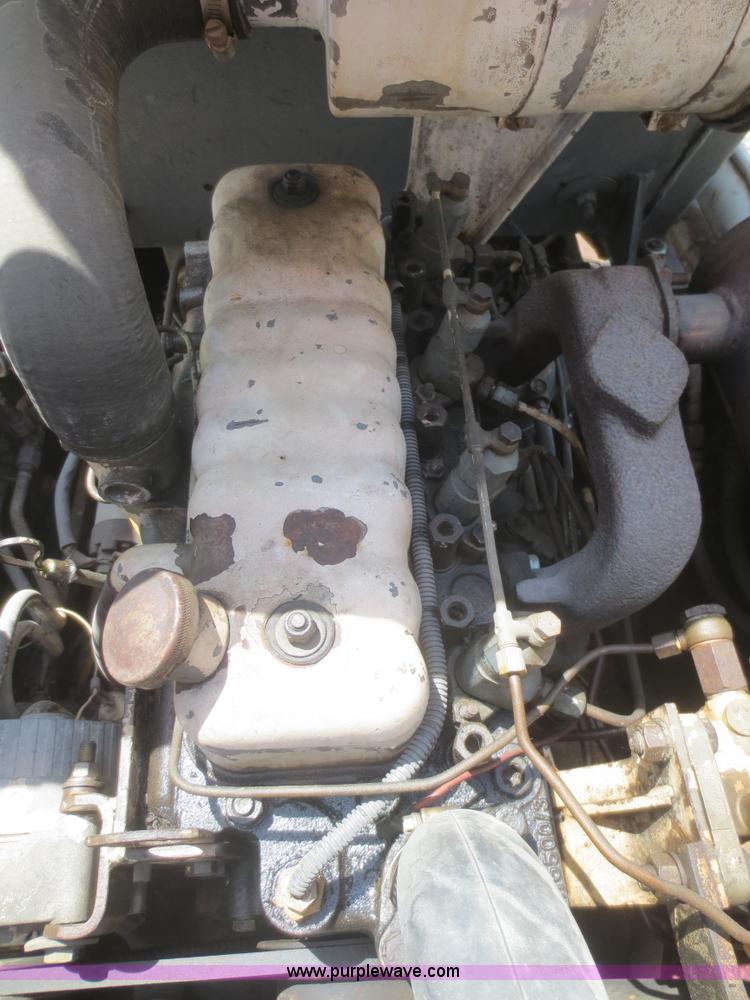 image for item F6899 1980 Bobcat 825 skid steer