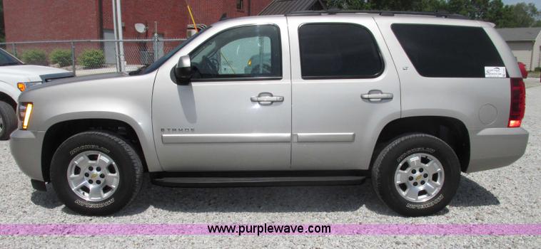 image for item F7391 2009 Chevrolet Tahoe LT SUV