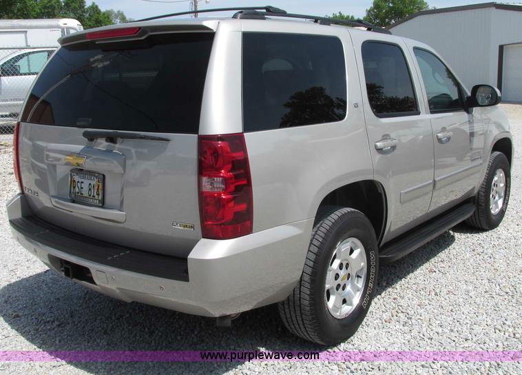 image for item F7391 2009 Chevrolet Tahoe LT SUV
