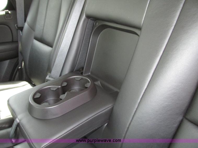 image for item F7391 2009 Chevrolet Tahoe LT SUV