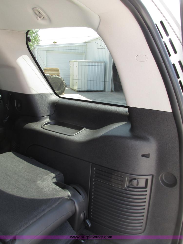 image for item F7391 2009 Chevrolet Tahoe LT SUV