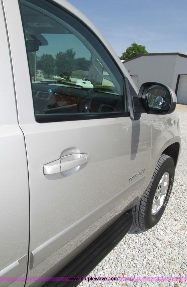 image for item F7391 2009 Chevrolet Tahoe LT SUV