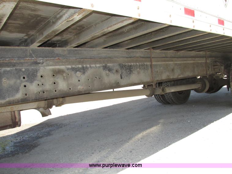 image for item F7397 2002 International 4300 box truck