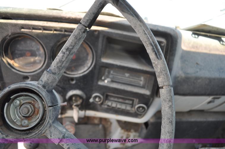 image for item G6488 1974 Chevrolet C65 Custom Deluxe grain truck