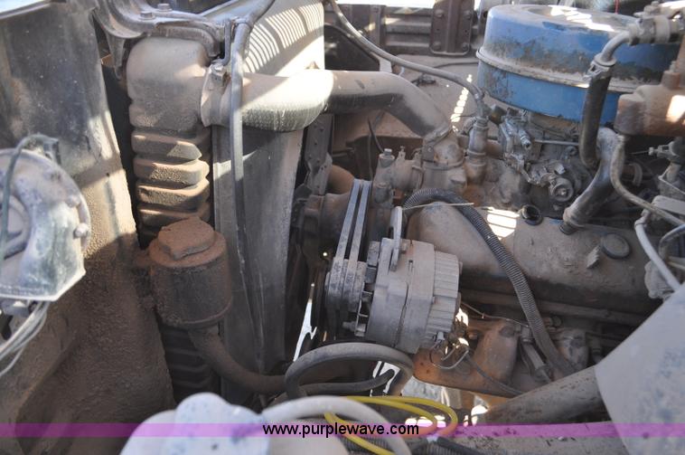 image for item G6488 1974 Chevrolet C65 Custom Deluxe grain truck