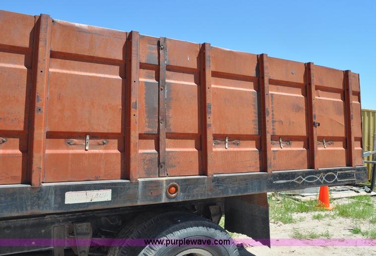 image for item G6488 1974 Chevrolet C65 Custom Deluxe grain truck