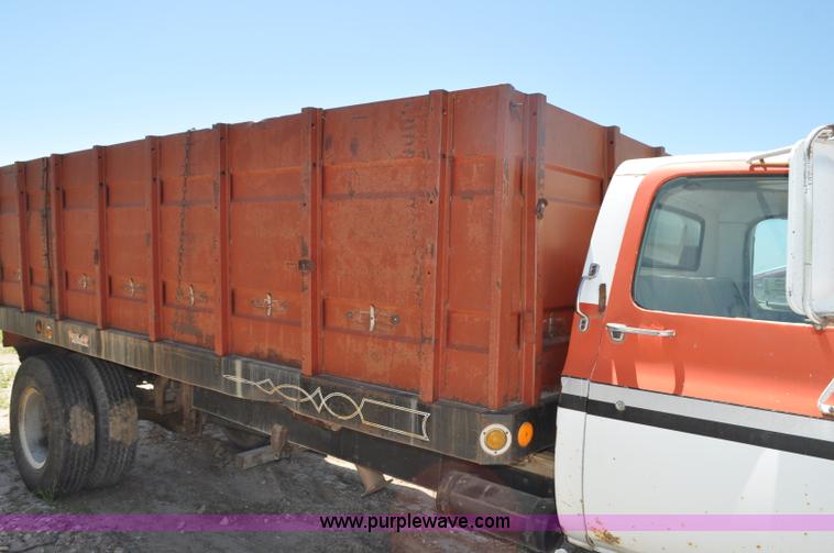 image for item G6488 1974 Chevrolet C65 Custom Deluxe grain truck