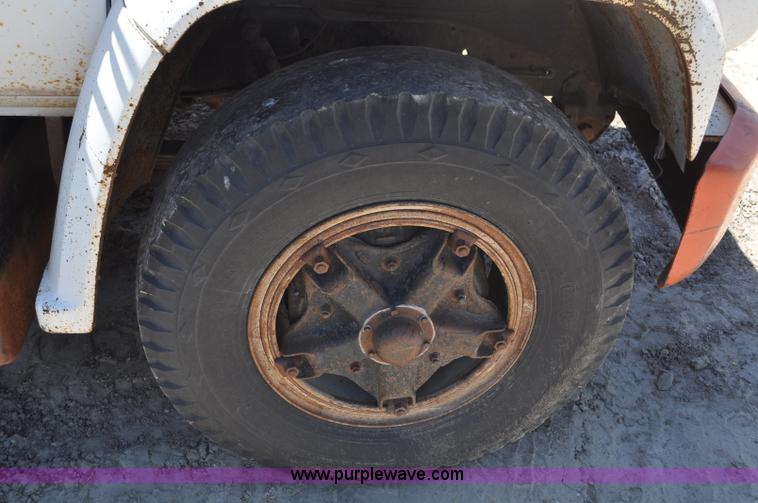 image for item G6488 1974 Chevrolet C65 Custom Deluxe grain truck