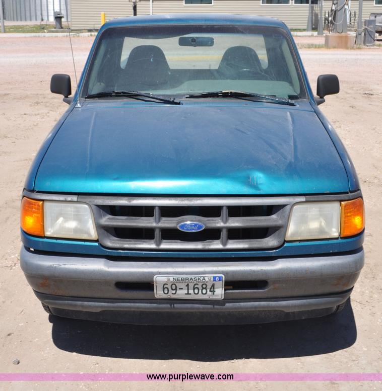 image for item G6491 1994 Ford Ranger XL pickup truck