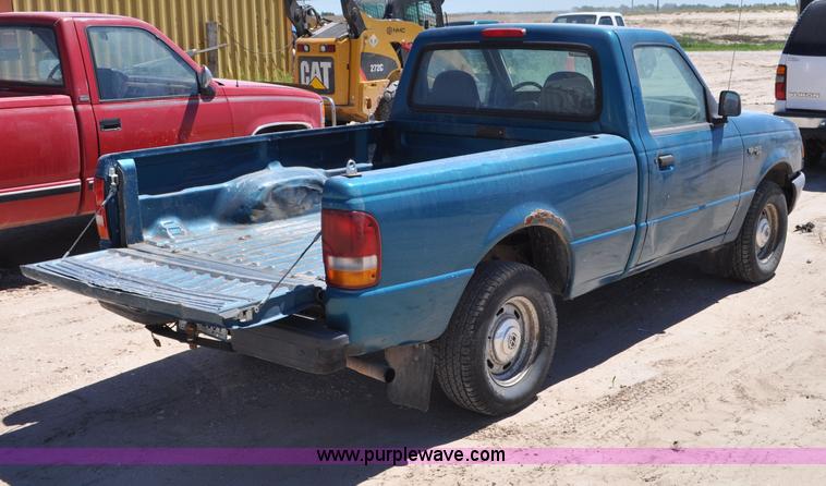 image for item G6491 1994 Ford Ranger XL pickup truck