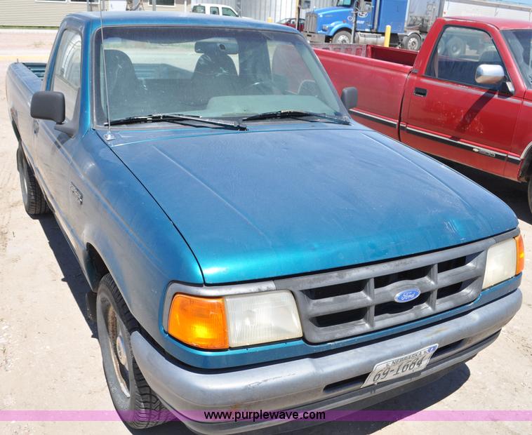 image for item G6491 1994 Ford Ranger XL pickup truck