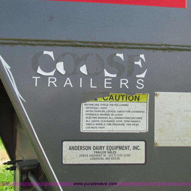 image for item G9299 2001 Coose gooseneck livestock trailer