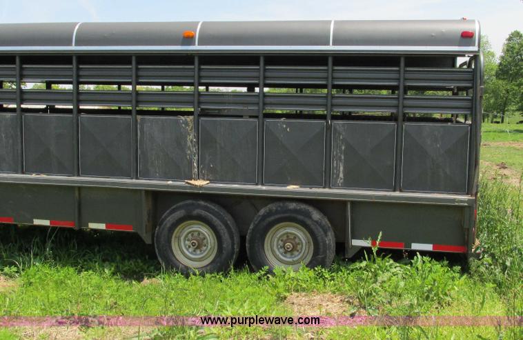 image for item G9299 2001 Coose gooseneck livestock trailer