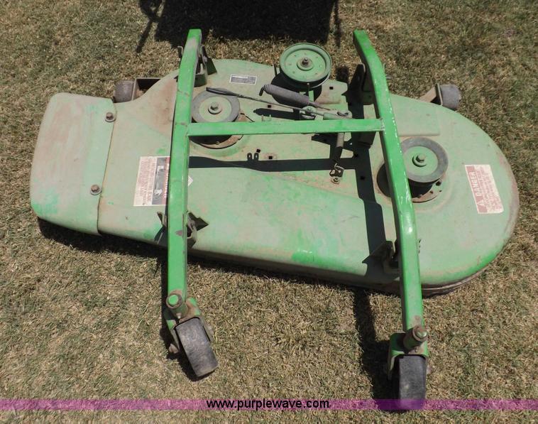 image for item H1863 Deutz Allis lawn mower