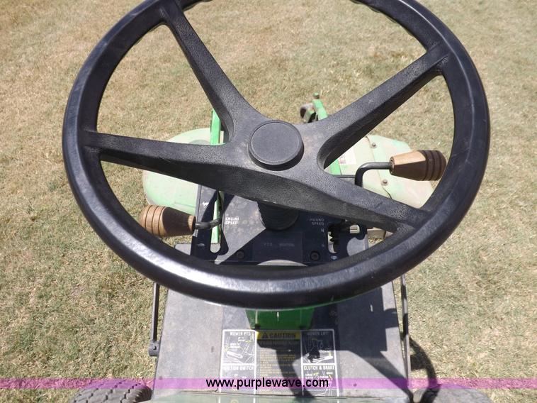 image for item H1863 Deutz Allis lawn mower