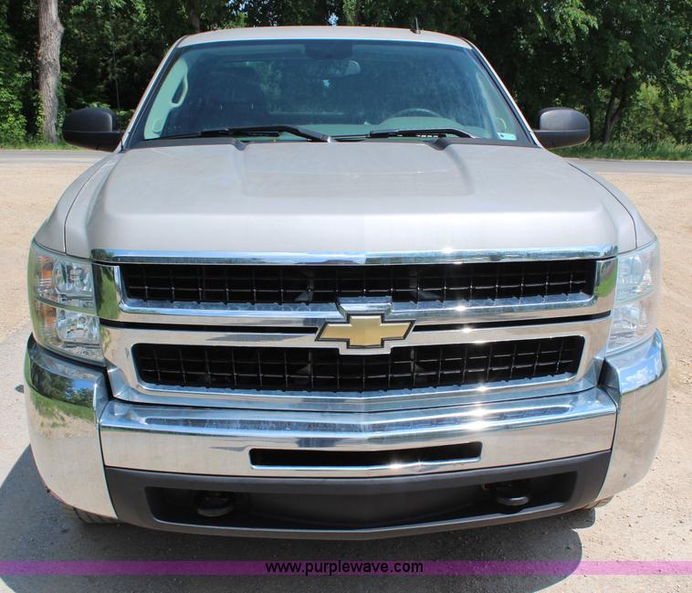 image for item H2503 2008 Chevrolet Silverado 2500HD Ext. Cab pickup truck
