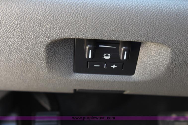 image for item H2503 2008 Chevrolet Silverado 2500HD Ext. Cab pickup truck