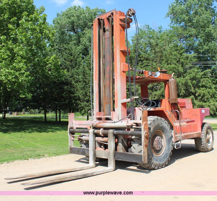 image for item H2510 Taylor Y-22-BW0 forklift