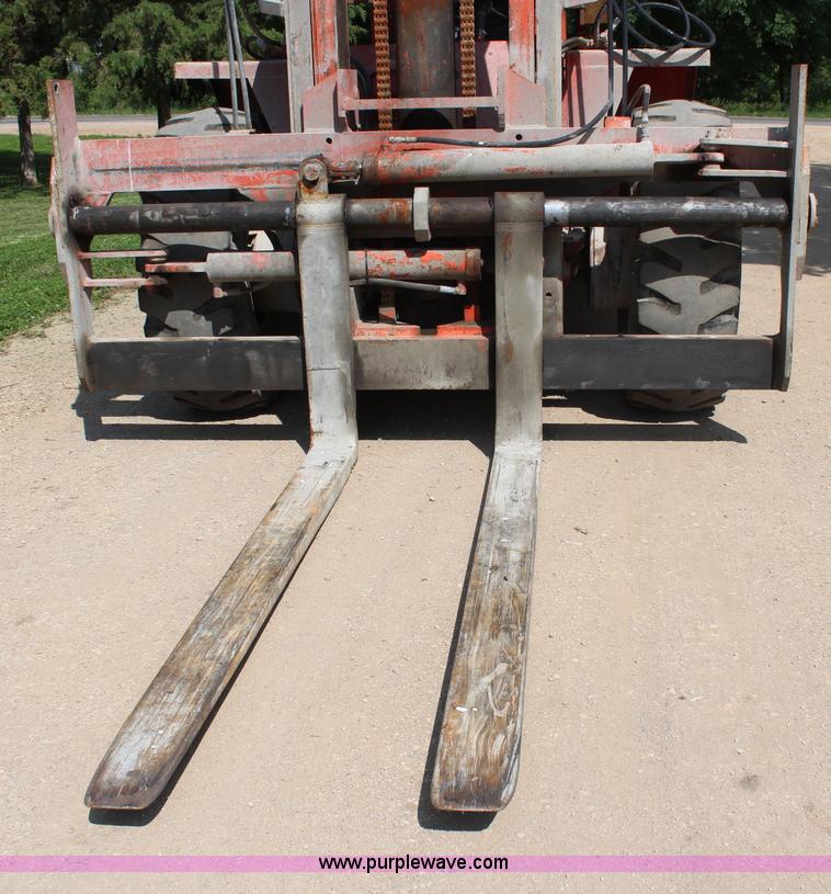 image for item H2510 Taylor Y-22-BW0 forklift