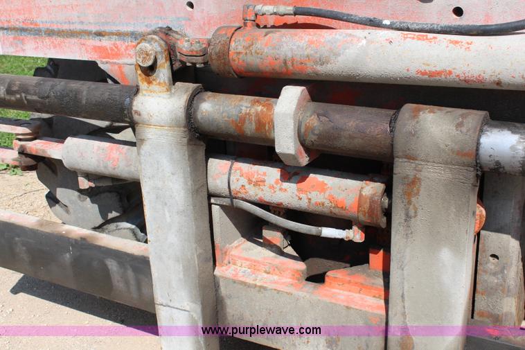 image for item H2510 Taylor Y-22-BW0 forklift