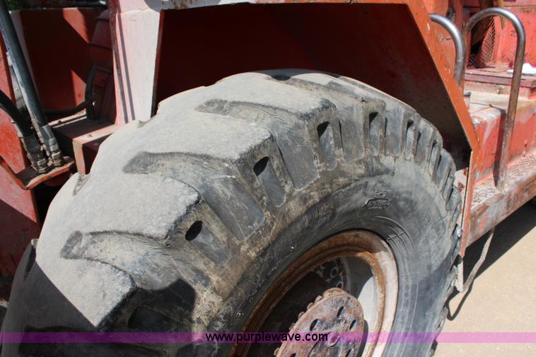 image for item H2510 Taylor Y-22-BW0 forklift