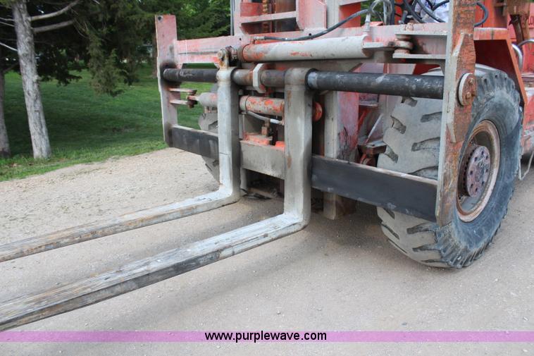 image for item H2510 Taylor Y-22-BW0 forklift