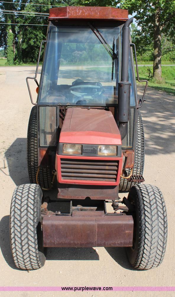 image for item H2513 1980 Case IH 255 MFWD tractor