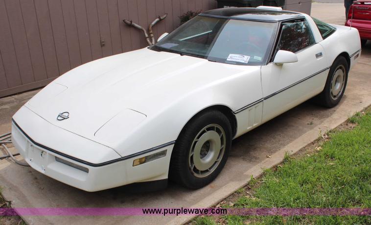 image for item H2693 1986 Chevrolet Corvette
