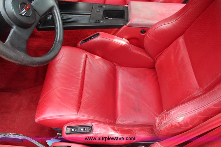 image for item H2693 1986 Chevrolet Corvette