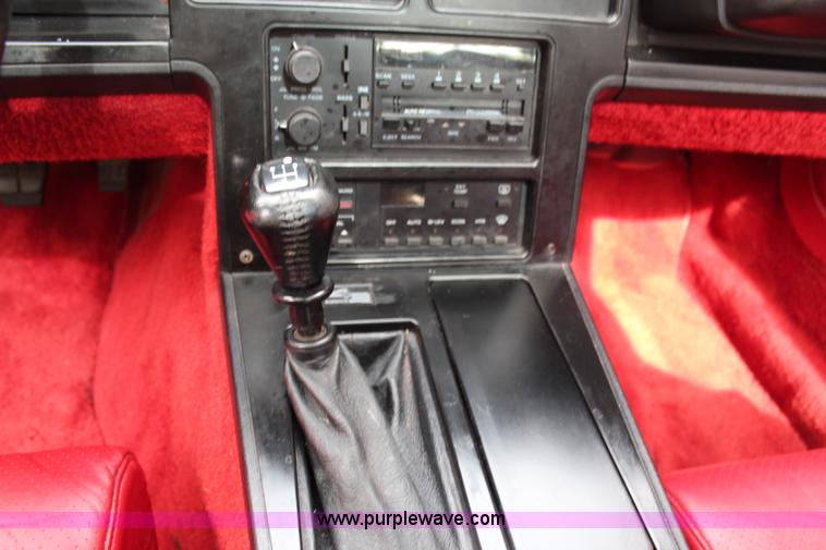 image for item H2693 1986 Chevrolet Corvette