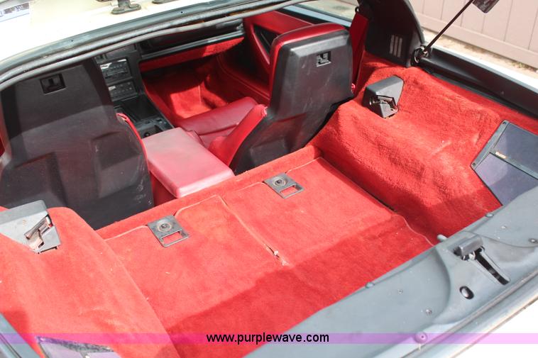 image for item H2693 1986 Chevrolet Corvette