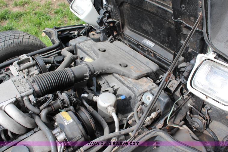 image for item H2693 1986 Chevrolet Corvette