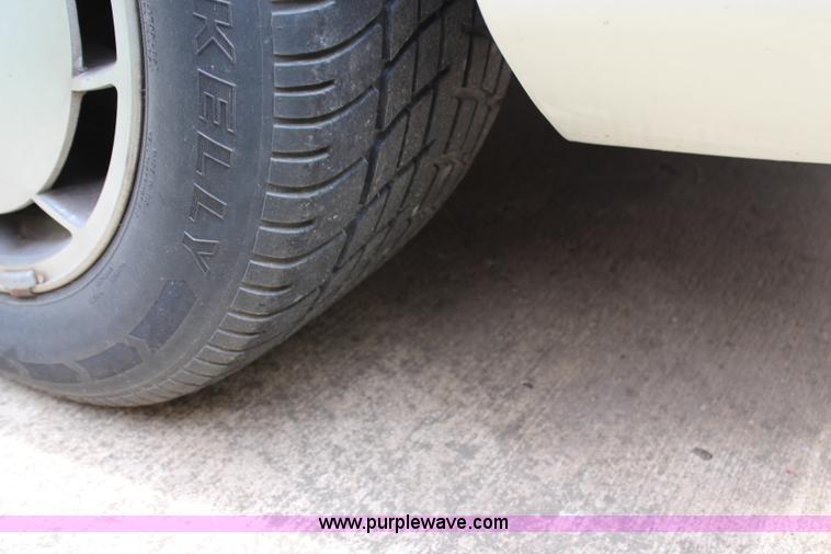 image for item H2693 1986 Chevrolet Corvette