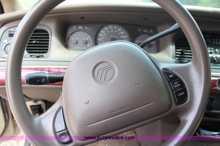image for item H2721 2000 Mercury Grand Marquis GS