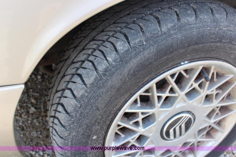 image for item H2721 2000 Mercury Grand Marquis GS