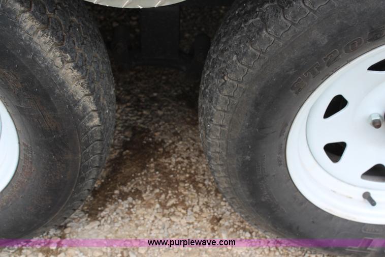 image for item H2741 2011 Forest River cargo trailer