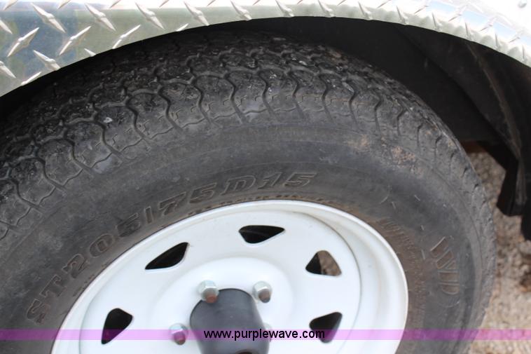 image for item H2741 2011 Forest River cargo trailer