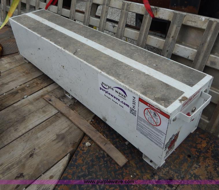 image for item H3314 Weather Guard toolbox