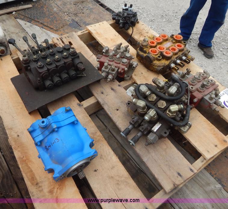 image for item H3317 Assorted valves