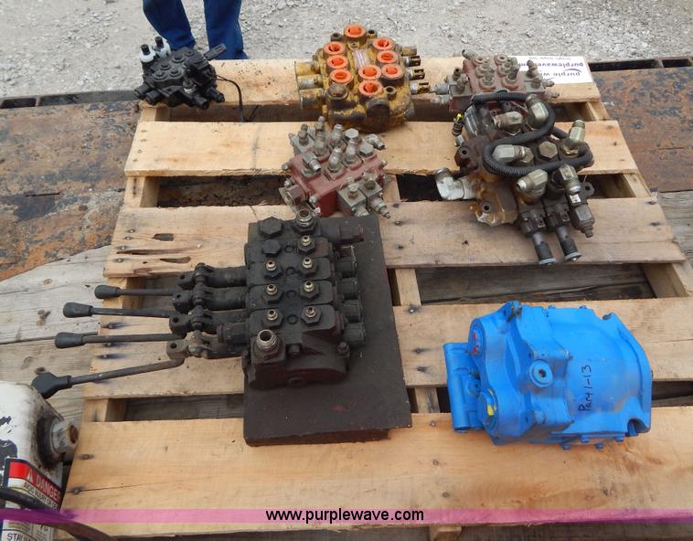 image for item H3317 Assorted valves