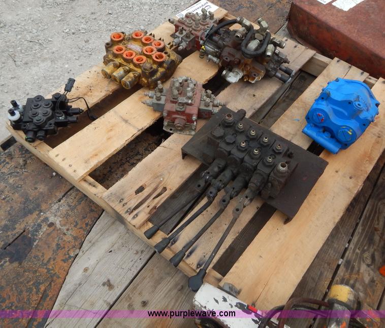 image for item H3317 Assorted valves