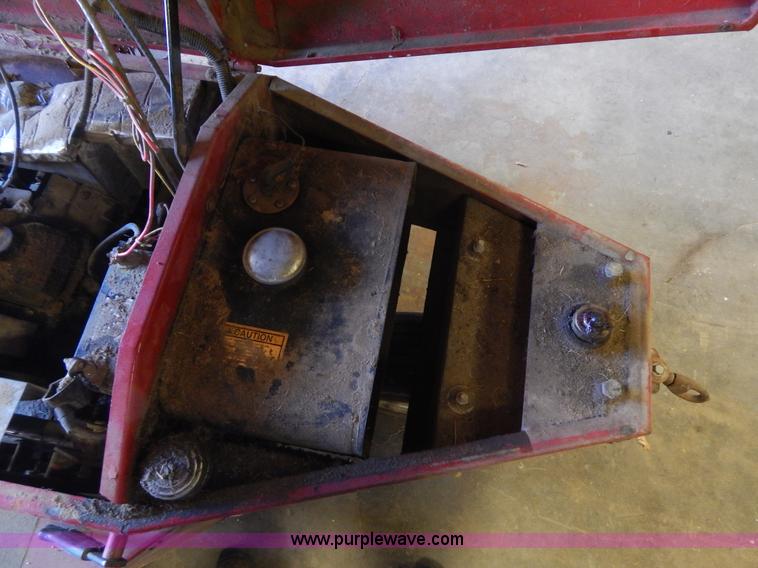 image for item H3324 Tipper TS-22 ZTR lawn mower