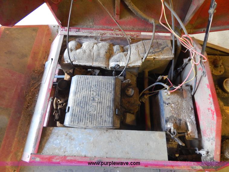 image for item H3324 Tipper TS-22 ZTR lawn mower